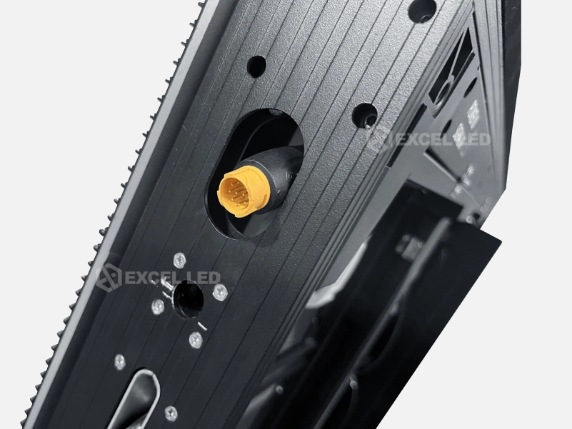 More Details of ST1440 perimeter LED screen-2